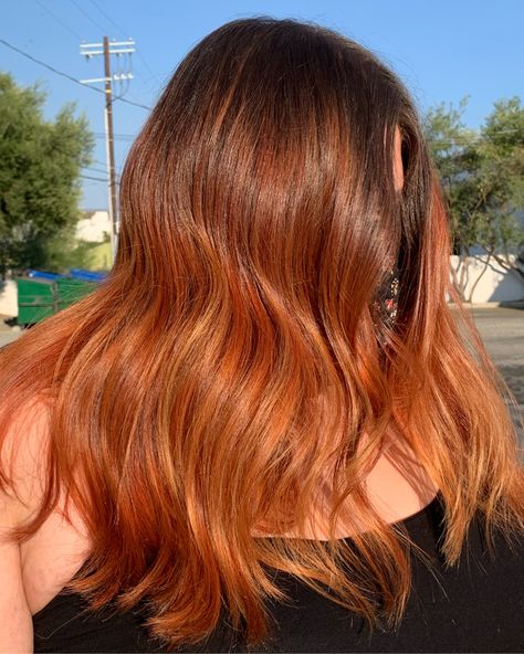 Black Ginger Balayage, Ginger Balayage Straight Hair, Black Hair Ginger Balayage, Copper Hair Ombre Balayage, Dark Orange Ombre Hair, Black And Orange Balayage, Brown To Copper Ombre Hair, Copper Hair Baylage, Auburn Ombre Hair Copper