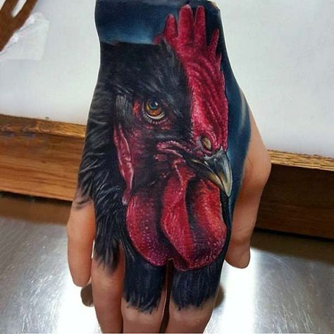 Chicken Tattoo, Rooster Tattoo, Dove Tattoo Design, Hyper Realistic Tattoo, Feather Tattoo Design, Rooster Painting, Rooster Art, Head Tattoos, Best Tattoo Designs