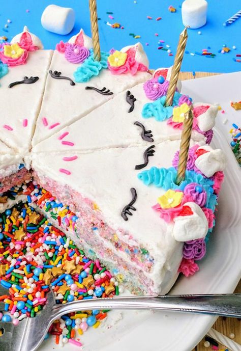 Unicorn Confetti Crispy Cake is filled with sprinkles for a fun rainbow surprise! Unicorn Cake Ideas, Unicorn Party Food, Savory Cakes, Campfire Marshmallows, Magical Birthday, Unicorn Birthday Cake, Vanilla Cake Mixes, Salty Cake, Unicorn Foods