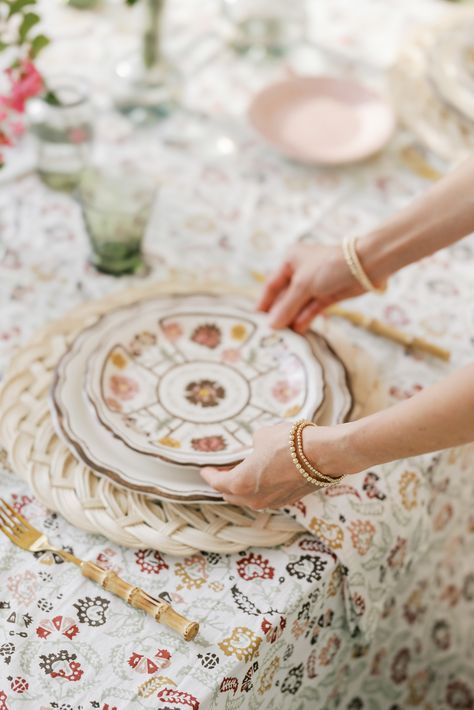 Tablecloth, Napkins, Placemats, Dinner Plates, Salad Plates, Appetizer Plates, and Glassware: Julia Berolzheimer x Pottery Barn / Vases: Half Past Seven Home / Outfits: All In The Detail / Jewelry: Coast and Cove / Photos: Brooke Images Pottery Barn Vases, Floral Tablescapes, Tablecloth Napkins, Late Summer Early Fall, Julia Berolzheimer, Fall Tablescapes, Detailed Jewelry, Appetizer Plates, Muted Tones