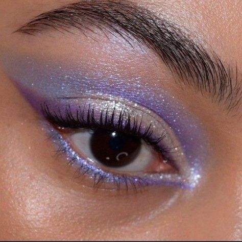 Purple Makeup Looks, Maquillage On Fleek, Album Aesthetic, Prom Eye Makeup, Purple Eye Makeup, Cute Eye Makeup, Taylor Swift Speak Now, Eye Makeup Pictures, Purple Makeup