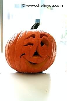 Easy Pumpkin Cravings Ideas, Cute Pumpkin Face Carving Ideas, Pumkin Carving Ideas Creative Easy Funny, Funny Easy Pumpkin Carving Ideas, Pumpkin Face Carving Ideas, Cute Carved Pumpkins Ideas, Simple Pumpkin Carving Ideas Easy, Easy Pumpkin Carving Ideas For Kids, Pumpkin Cravings Ideas