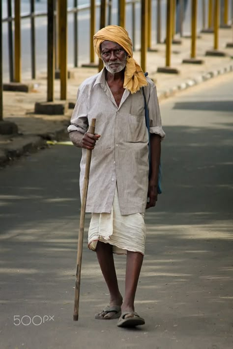 Human Anatomy Reference Photography, Human Figure Reference, Homework Drawing, Street Style India, Old Man Portrait, Human Body Drawing, Human Figure Sketches, Boho Art Drawings, Indian People