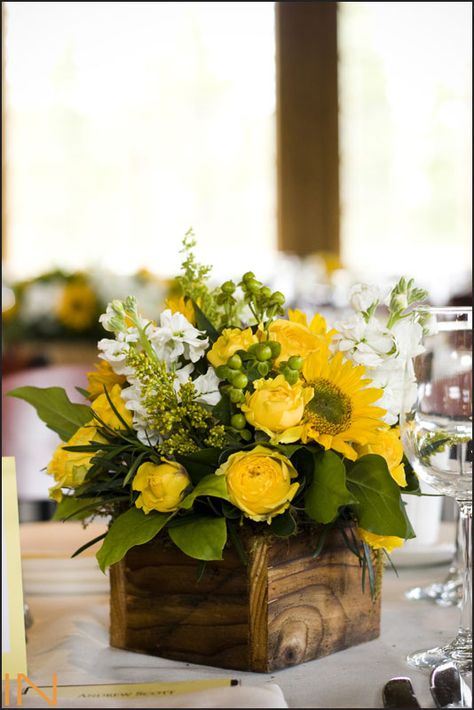 perfect little yellow centerpiece! I love the rustic touch of the natural wood holder Spring Flower Arrangements Centerpieces, Sunflower Wedding Decorations, Sunflower Centerpieces, Easter Flower Arrangements, Centerpieces Ideas, Sunflower Arrangements, Spring Flower Arrangements, Fall Flower Arrangements, Flowers Arrangements