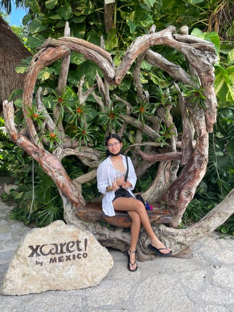 Xcaret Mexico Outfit, Xcaret Outfits Ideas, Cancoon Mexico, Riviera Maya Mexico Outfits, Cancun Photo Ideas, Mexico Instagram Pictures, Cancun Mexico Aesthetic, Cancun Xcaret, Cancun Pictures