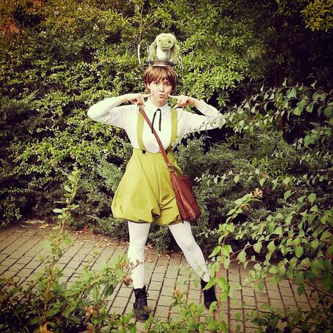 Here is my cosplay of Greg from Over The Garden Wall! I really loved being him ♡ #overthegardenwall #greg #cosplay Greg Over The Garden Wall Outfit, Greg Cosplay Over The Garden Wall, Greg Costume Over The Garden Wall, Greg Otgw Costume, Over The Garden Wall Outfit, Over The Garden Wall Costume, Over The Garden Wall Cosplay, Over The Garden Wall Greg, Cosplay 2022