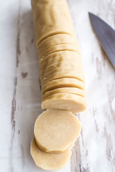 Easy Slice 'n' Bake Vanilla Bean Christmas Sugar Cookies w/Whipped Buttercream | halfbakedharvest.com, food, dessert, gifts, gift ideas, freeze and bake Easy Slice, Whipped Buttercream, Slow Cooker Desserts, Christmas Sugar Cookies, Christmas Cooking, Sweets Treats, Yummy Cookies, Holiday Baking, Keto Dessert