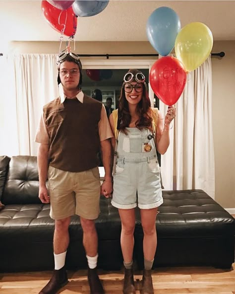 Couples Up Costume, Up Halloween Costume Couple, Funny Couple Costumes 2024, Couples Costumes Movies, Up Movie Halloween Costume Couple, Bf And Gf Costumes, Disney Movie Couples Costumes, Up Couple Costume, 2000s Movie Couples Costumes