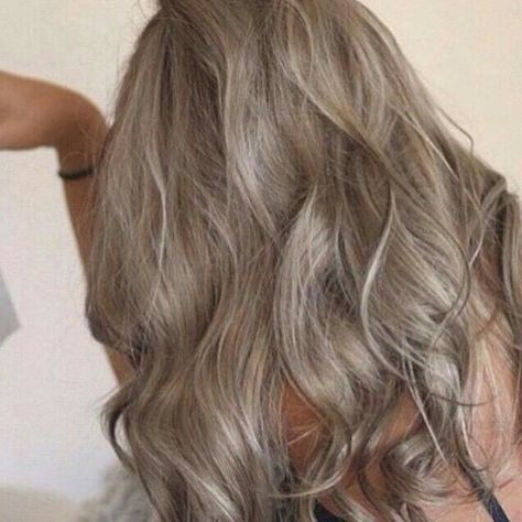 Ash blonde hair Loreal Ash Blonde, Black Hair Hairstyles, Hair Color Ash, Dark Ash Blonde Hair, Ash Blonde Hair Colour, Ash Hair, Ash Hair Color, Ash Blonde Hair, Brown Blonde Hair