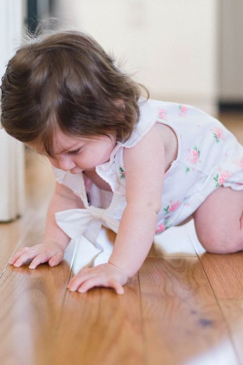 If Your Baby Isn’t Crawling by This Age, Talk to Your Doctor Hit Head, Baby Knee Pads, Kids Motor Skills, Crawling Baby, Shy Girls, Baby Proofing, Milestone Cards, Baby Learning, How To Protect Yourself