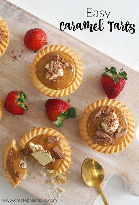 Easy Caramel Tarts Recipe #nobake #carameltarts #caramelrecipes #desserts #easydesserts #cheatrecipe #cheatdessert #tarts #christmasdessert #christmasrecipes #christmasparty #partyfood Caramel Tarts Recipe, Caramel Treats Desserts, Mini Tarts Recipe Dessert, Mini Tart Ideas, Mini Tarts Dessert, Easy Tarts, Mini Christmas Desserts, Caramel Tart Recipe, Caramel Tarts