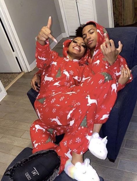 Couples Matching Outfits Swag, 2020 Makeup, Couple Matching Outfits, Black Relationship Goals, Matching Christmas Pajamas, Cute Couple Outfits, Black Love Couples, Couple Goals Teenagers, Cute Relationship Photos