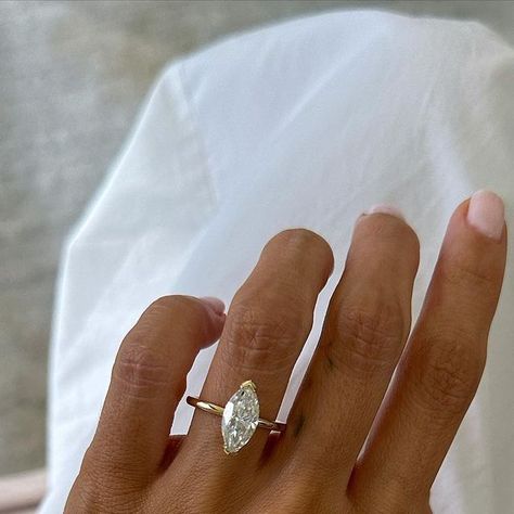 The Prestwick Place on Instagram: "repositioned to be perfectly vertical, per the clients request. Full specs below ✨ ---------------------------- #PrestwickPlace - 3.90ct Chloe Two-Stone - Total weight 3.90 carats - 2.10ct Pear Cut  - 1.80 Marquise Cut  - $7900 as shown - Colourless, flawless - Shown on a size H finger #moissaniteengagementring #moissaniteaustralia #moissanite #engagementring #goldcoastjeweller #goldcoastwedding #australia #goldcoast #byronbay #melbourne #wedding #australia #love #flawless #love #engaged #heartcut #vvs #heartmoissanite #twostonering #roundcut #theprestwickplace" Marquise Engagement Ring Aesthetic, 3 Ct Marquise Engagement Ring, 2 Stone Engagement Ring, Wedding Australia, Marquise Wedding Ring, Marquise Engagement Ring, Crystal Jewelry Necklaces, Cute Engagement Rings, Future Engagement Rings