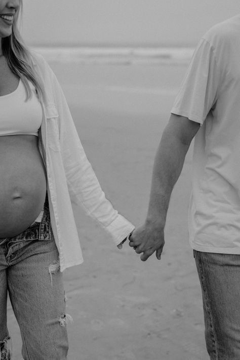 Maternity Shots With Husband, Seaside Maternity Shoot, Baker Beach Maternity Photos, Maternity Shoot Prompts, Cold Beach Maternity Photos, Cloudy Maternity Photoshoot, Spring Beach Maternity Photos, Black And White Beach Maternity Shoot, Maternity Photoshoot Poses Beach