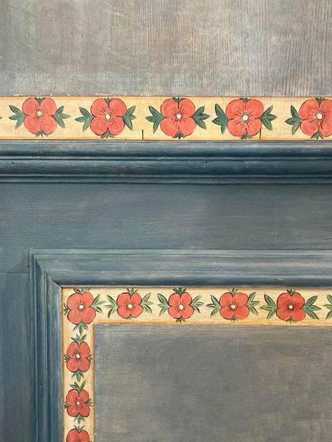 Folk Art Fireplace, Folk Art Doorway, Mini Mural Ideas, Folk Wall Painting, Scandi Dresser, Folk Art Door, Modern Folk Interior Design, Scottish Folk Art, Flower Mural Wall Paintings