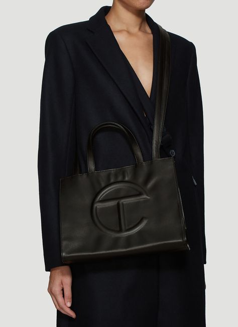 telfar-shopping-bag-summer-2020 Black Telfar Bag, Medium Telfar Bag, Medium Telfar, Telfar Black, Black Bag Outfit, Black Forrest, Telfar Bags, Telfar Bag, Louis Vuitton Crossbody Bag