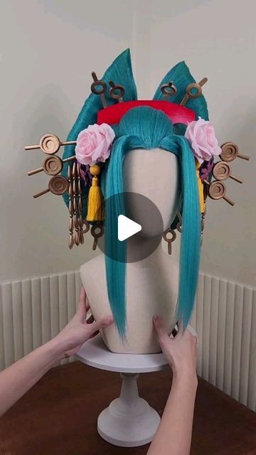 Wig styling tutorial