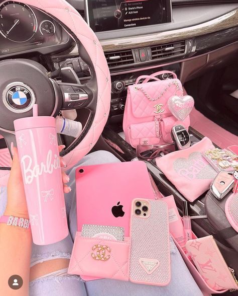 Pink Glitter Wallpaper, Tout Rose, Iphone Wallpaper Classy, Pink Wallpaper Girly, Cute Mobile Wallpapers, Pink Lifestyle, Phone Wallpaper Pink, Pink Car, Pink Girly Things