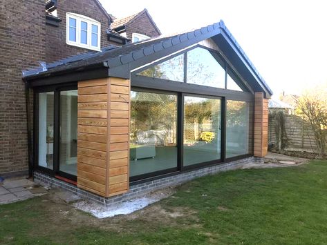 Extension Specialists in Lichfield & Staffordshire :: PH&C Easter Builders Dormer Bungalow Extension, Apex Extension, Gable End Extension, Side Extension Ideas, Orangery Ideas, Extension Exterior, Timber Frame Extension, Modern Sunroom, Wood Extension