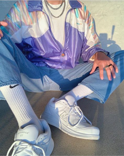 Vaporwave Outfit Men, Vaporwave Aesthetic Outfits, Vaporwave Outfit, Banana Peels, Aesthetic Outfits Men, Mens Outfit Inspiration, Moda Vintage, Character Outfits, Looks Vintage