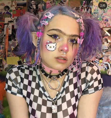 Alien Makeup, Kawaii Makeup, Creative Makeup Looks, Aesthetic Look, Dye My Hair, Alt Fashion, Beauty Guru, Choker Collar, Creative Makeup