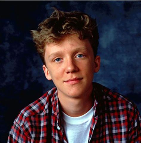 Anthony Michael Hall 1984 Anthony Michael Hall Breakfast Club, Weird Science Movie, John Hughes Movies, Michael Hall, 80s Actors, Anthony Michael Hall, 90s Actors, 2moons The Series, Brian Johnson