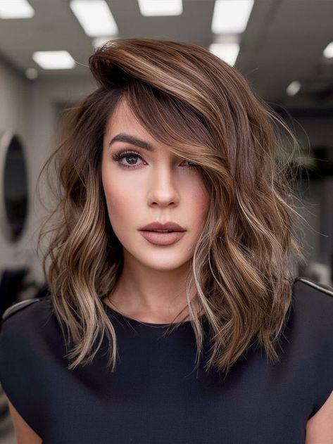 Achieve effortless volume with this layered brunette bob, designed to give a natural lift and movement to the hair. This style works perfectly for medium to thick hair types, with its layers adding dimension and creating a chic, tousled look. The rich brunette tones complement the natural texture, making this an easy, stylish choice for busy women looking to maintain a modern edge. Short Brown Hair Styles, Brown Hair Styles, Bob Haircut Ideas, Brunette Bob, Rich Brunette, Short Brown Hair, Trending Haircuts, Bob Haircut, Winter Hairstyles