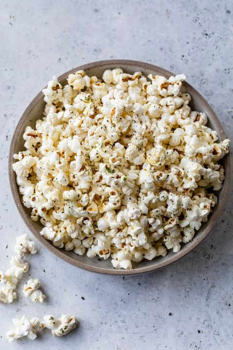 Ranch Popcorn - Skinnytaste 1800 Recipes, Olive Oil Popcorn, Homemade Popcorn Seasoning, Gourmet Popcorn Recipes, Truffle Popcorn, Stovetop Popcorn, Healthy Popcorn, Salty Popcorn, Sweet Popcorn