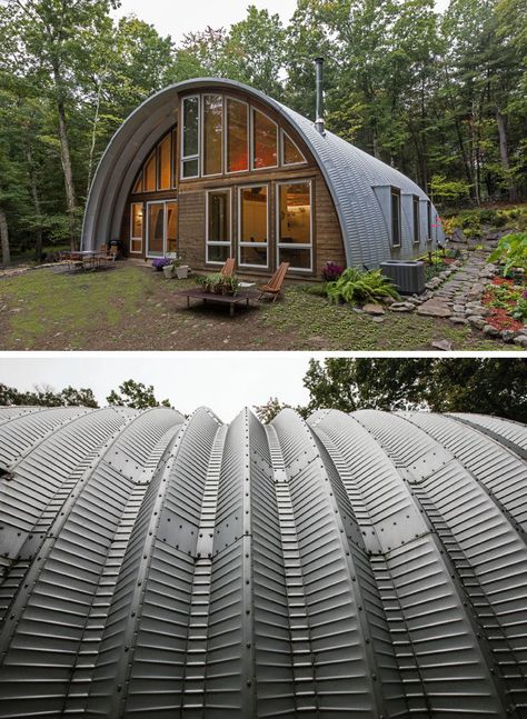 Quonset Homes, Quonset Hut Homes, Arched Cabin, Different Types Of Houses, Hut House, Quonset Hut, Barndominium Ideas Interiors, Dome House, Casa Container