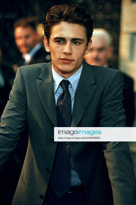 James Franco 90s, Young James Franco, Harry Osborn James Franco, Franco Brothers, Harry Osborn, Dave Franco, James Franco, Theo James, Famous Men