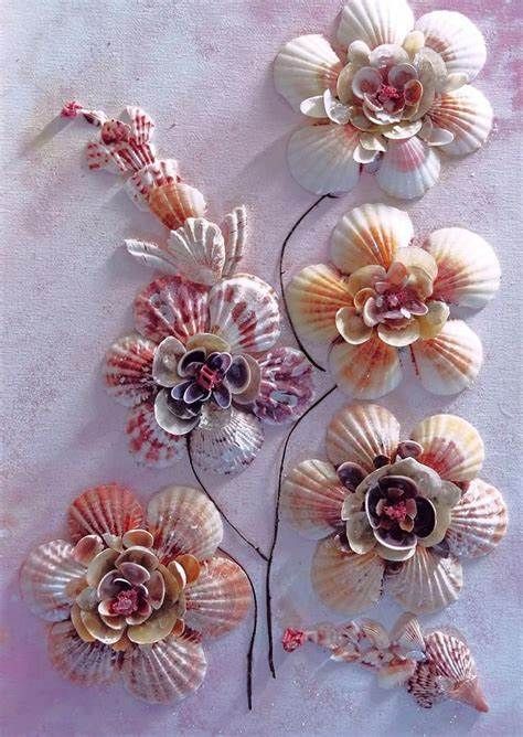 Cool seashell flowers | Seashell Seashell Flowers, Sea Shells Diy, Art Coquillage, Seashell Projects, Shell Flowers, Shells Diy, Seashell Ornaments, Shell Decorations, Shell Crafts Diy