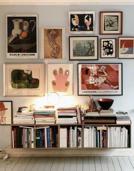 Bedroom Decor For Couples, Lounge Decor, Book Shelf, Art Gallery Wall, 인테리어 디자인, House Inspiration, Bedroom Diy, Diy Bedroom Decor, Interior Inspiration