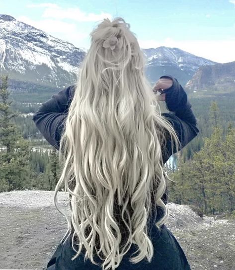 Long Platinum Blonde, Silver White Hair, Medieval Hairstyles, Blonde Updo, Long White Hair, White Blonde Hair, Platinum Hair, Long Hai, White Blonde