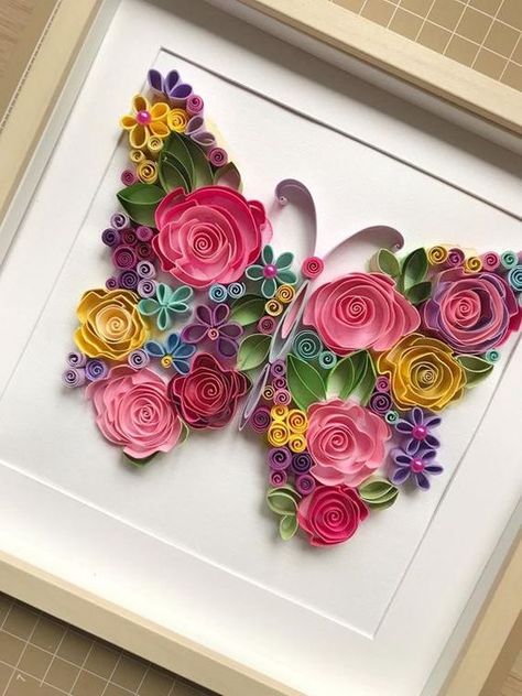 HERMOSAS MANUALIDADES CON FILIGRANA O TIRAS DE PAPEL!!! - CURSOS GRATUITOS Quilling Butterfly, Quilling Paper Art, Paper Quilling Flowers, Art Quilling, Desain Quilling, Paper Quilling Patterns, Quilled Paper Art, Folding Origami, Quilled Creations