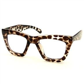 Leopard Funky Glasses, Plastic Glasses, Four Eyes, Cool Glasses, Cute Glasses, Fashion Eye Glasses, Animal Print Fashion, Stylish Glasses, Eye Wear