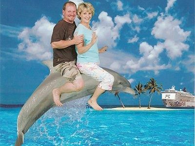 Akward Family Photos, Funny Couple Photos, Awkward Family Portraits, Vacation Meme, Awkward Photos, Vacation Humor, Awkward Family Photos, Funny Photoshop, Best Family Vacations