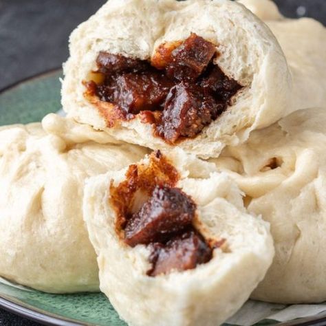 Vegan Char Siu Bao (BBQ Buns) - The Viet Vegan Vegan Char Siu Bao, Mushroom Bao Bun, Tofu Bao Buns Recipe, Tofu Bao Buns, Vegan Bao Buns, Vegan Bao, Asian Sides, Char Siu Bao, Siu Bao