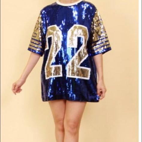 Sequin One Size Fits Most Shirt/Dress Some Of The Sequins Is Coming Off Around Neck But It Isn’t Noticeable Graphics Tees, Dream Fashion, Shirt Color, Colorful Shirts, Sequin, Shirt Dress, Graphic Tees, Color, Black