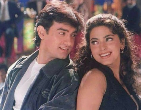 Juhi Chawla 90s, Vintage Bollywood Aesthetic, 90s Bollywood Aesthetic, Amir Khan, Family Photos With Baby, Katrina Kaif Photo, Juhi Chawla, Bridal Sarees South Indian, Bollywood Pictures