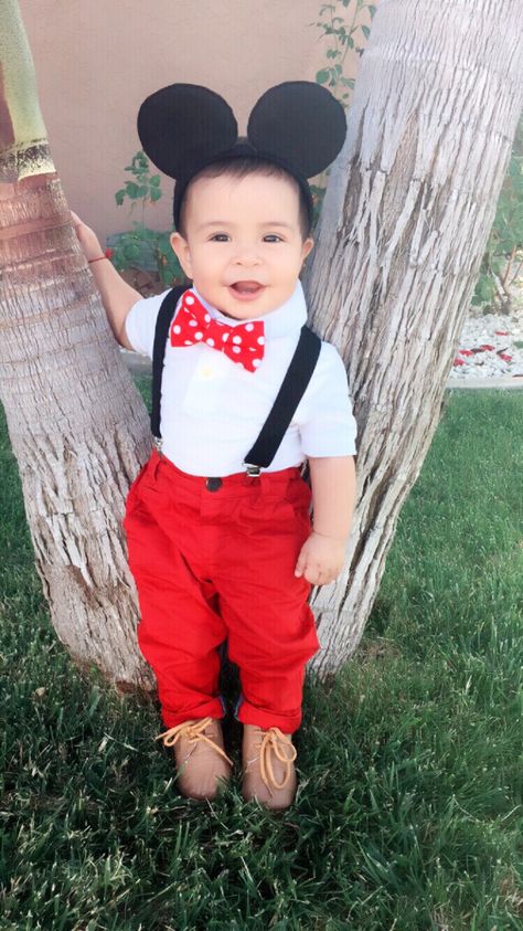 Mickey Mouse Baby Costume, Birthday Decoration Mickey Mouse, Mickey Mouse Outfit For Boys, Mickey Mouse Birthday Party Ideas 1st, Mickey Mouse Backdrop, Mickey Mouse Birthday Outfit, Mickey Costume, Mickey Birthday Cakes, Mickey Mouse Theme Party