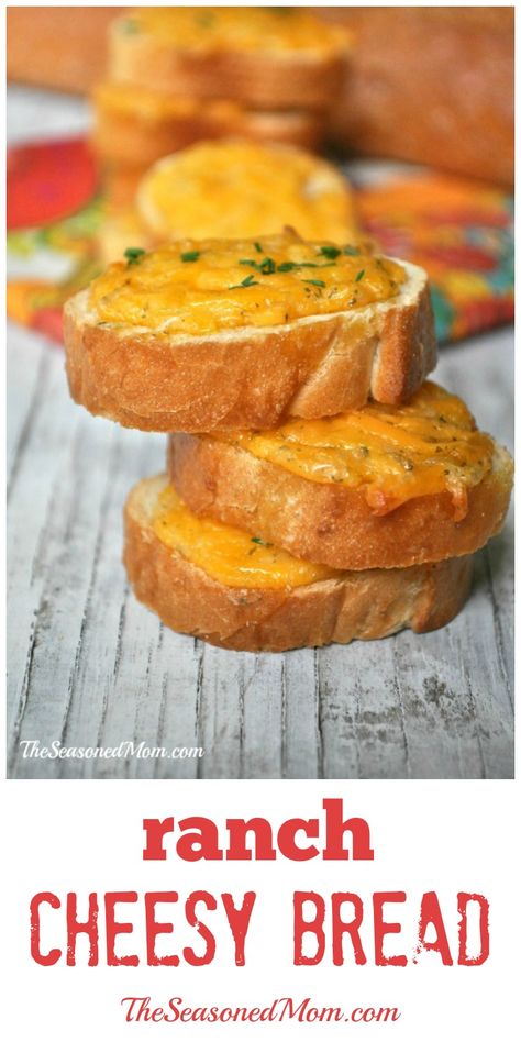 Easy Ranch Cheesy Bread - The Seasoned Mom #TriplePFeature Ranch Bread, Cheesy Bread Recipe, Picnic Potluck, Cornbread Salad, Bread Winners, Easy Family Dinner, The Seasoned Mom, Biscuit Rolls, Cheesy Bread