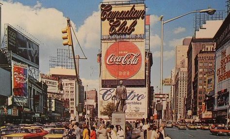 vintage everyday: Pictures of Times Square in the 1960s Everyday Pictures, Antique Collectables, Vintage Place, Nyc Times Square, Postal Vintage, Nyc Aesthetic, Vintage Everyday, Vintage New York, Coca Cola Vintage