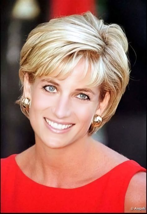 Diana Haircut, Princess Diana Hair, Asymmetrical Haircut, Fine Straight Hair, Princess Diana Photos, Princess Diana Pictures, Stylish Short Haircuts, Beautiful Haircuts, Princes Diana