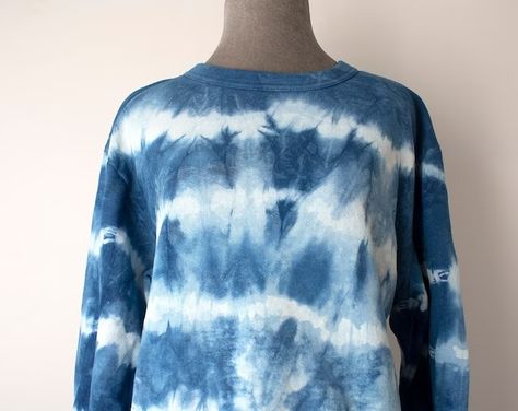 FullOfStarsLA - Etsy Tie Dye Patterns Diy, Short Tie, Shibori Fabric, Dye Patterns, Hydro Dipping, Tie Dye Men, Dyed Sweatshirt, Color Trends Fashion, Tie Dye Fabric