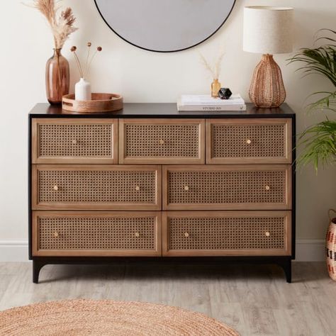 Chest Of Drawers Decor, Chest Of Drawers Makeover, Rattan Bedroom, Clear The Clutter, Chest Of Drawers Bedroom, Modern Chests, Modern Chest Of Drawers, Bedroom Drawers, Bedroom Chest Of Drawers