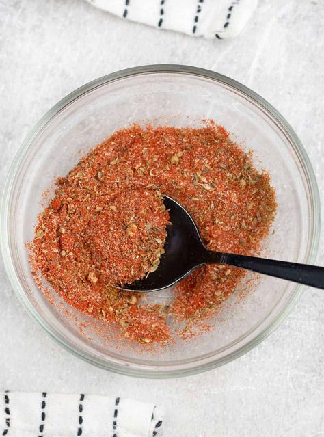 Quesadilla spice mix Quesadilla Seasoning Recipe, Quesadilla Seasoning, Chicken Quesadilla Seasoning, Sloppy Joe Seasoning, Season Blends, Pantry Mixes, Pork Quesadilla, Diy Seasonings, Cheese Quesadilla Recipe