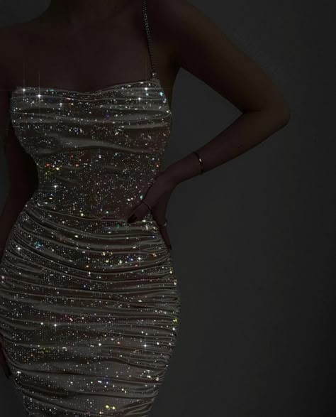 Glittery Dress, Shimmery Dress, Pretty Quinceanera Dresses, Stunning Prom Dresses, Cute Prom Dresses, Pretty Prom Dresses, Sparkly Dress, Gala Dresses, Glam Dresses