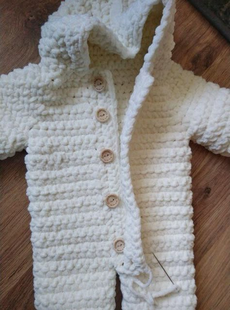 Free preemie crochet pattern — Baby Crochet Designs Crochet Newborn Onesie, Crochet Baby Onsie Free Patterns, Crochet Baby Onesie Free Pattern, Onesie Crochet Pattern, Crochet Baby Onesie, Crochet Baby Cardigan Pattern, Crochet Onesie, Crochet Baby Sweater Sets, Crochet Baby Romper