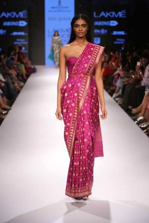 Bollywood Clothes, Lakme Fashion Week 2015, Indian Fashion Trends, Ritu Kumar, Desi Clothes, Saree Trends, Pakistani Bridal Wear, Indian Couture, Desi Wedding