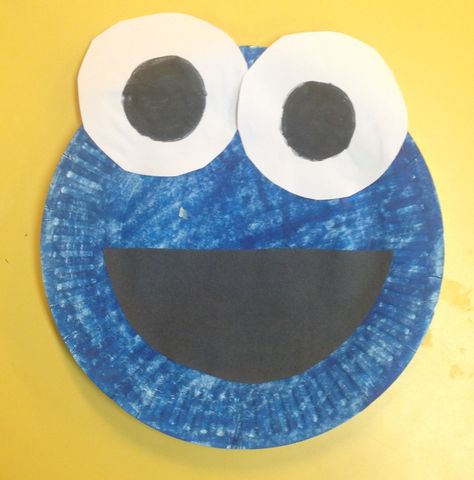 Cookie monster Cookie Monster Paper Plate Craft, Cookie Monster Crafts Preschool, Cookie Monster Craft, Letter C Crafts, Daycare Projects, Paper Plate Art, Monster Craft, Color Unit, Monster Crafts